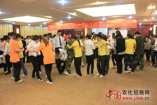 �ж�׌�҂������˺ܶ�