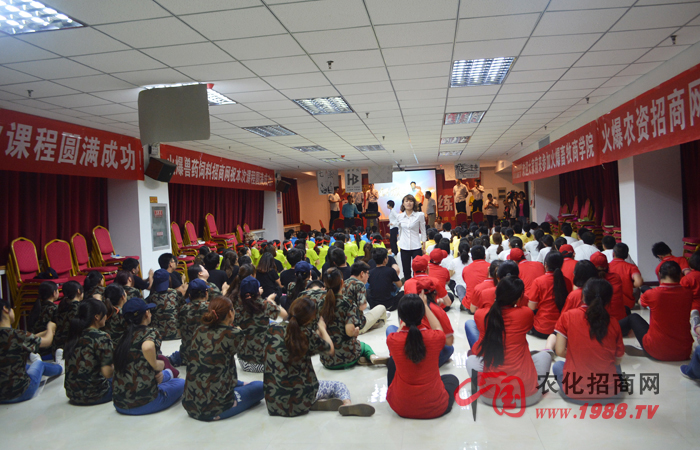 ͻ�����ң��l(f��)�F(xi��n)�挍(sh��)���Լ�