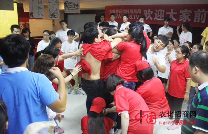 ͻ����������׃�Լ��������ӻ���չӖ(x��n)���и�