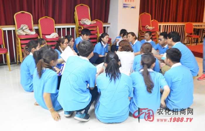 �F�������Ӗ������ 