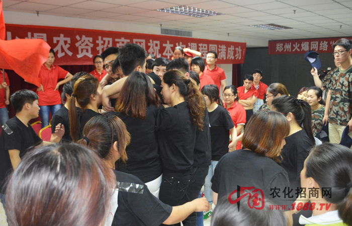 �𱬃������F���P�P����������֮·