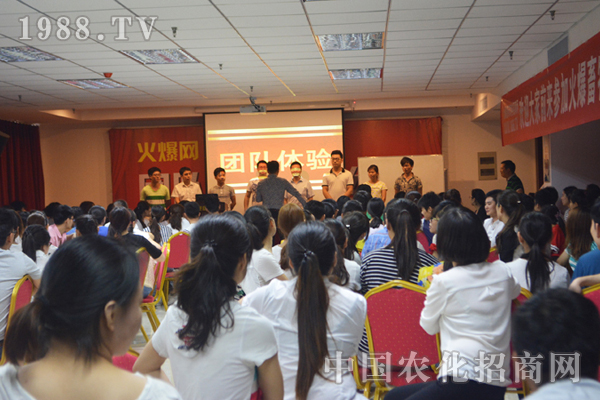 �M�Ѹж����c��һ·ͬ����