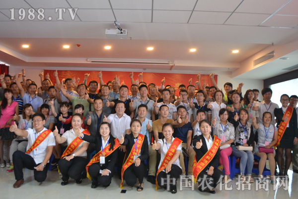 �����е��ഺ�͉���