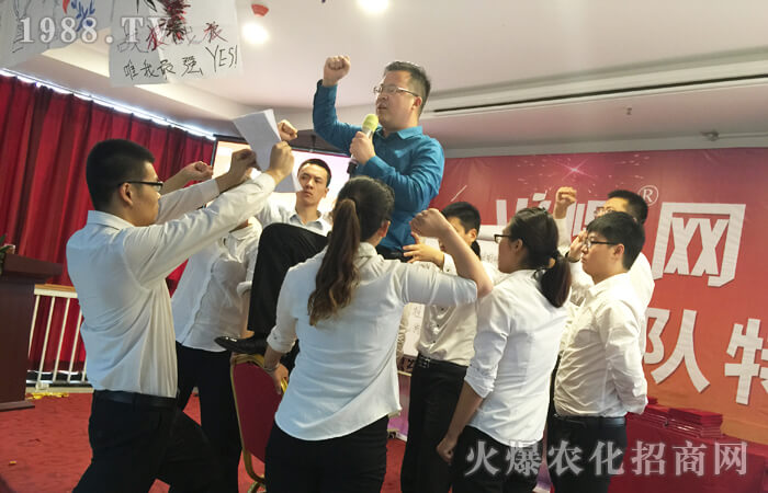 �����������Ӗ����