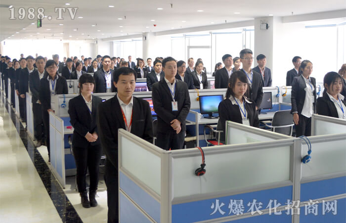 �ж��������҂�һ·ͬ��