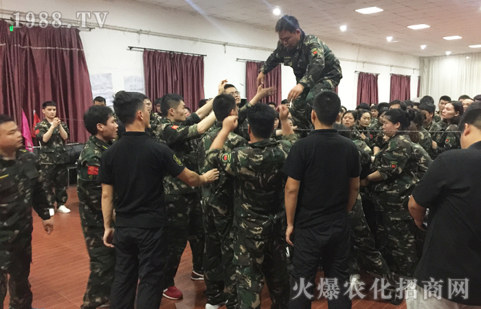 ĥ�����������l��ͻ����������o����