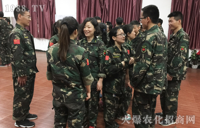 ĥ�����������l��ͻ����������o����