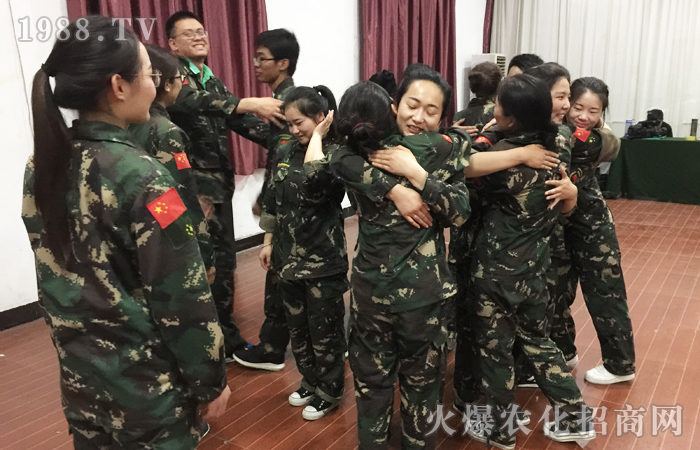 ��(d��ng)���X����ͻ������