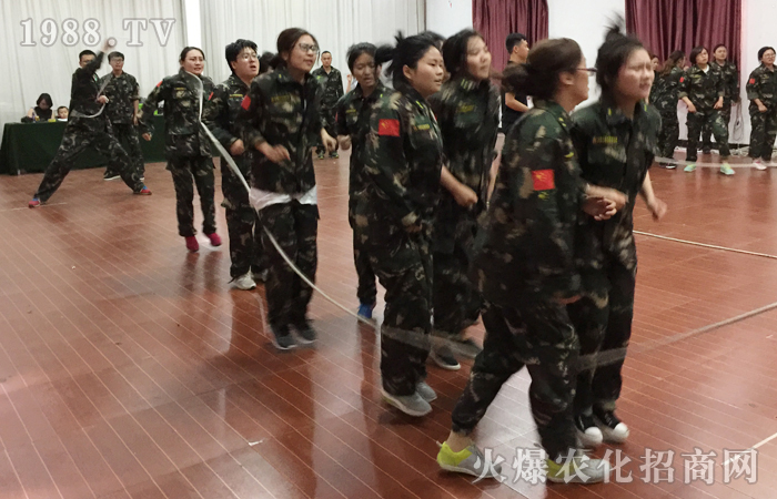 �ԉ����R���Ժ���Ȫ���������ģ���ؓ(f��)���A