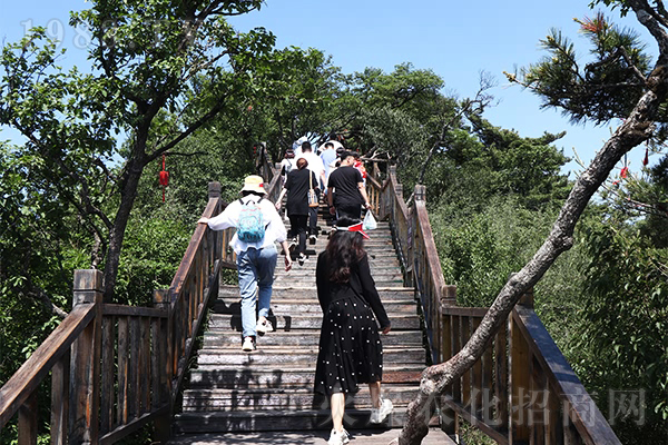 һ������һ�l����һ��������һ��ǰ�M��