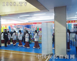 �r(n��ng)�����̾W(w��ng)�đ�(zh��n)ʿ���������w���¸��_��ǰ�M��·