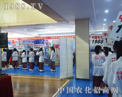 �r(n��ng)���W(w��ng)�đ�(zh��n)ʿ��ĬĬ�o���ڵ�6�úϷ��r(n��ng)�Y����