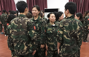 學(xué)會(huì)贊美，收獲一份真心！