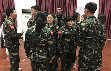 最真誠(chéng)的慷慨就是贊賞他人！