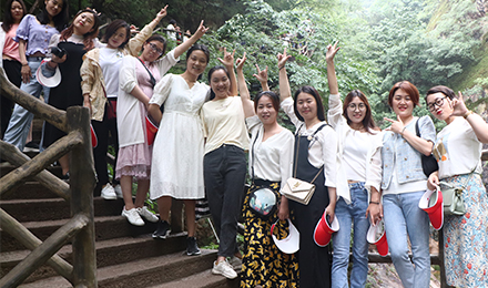 ׷�����������׿��ߣ�չ���ഺ������