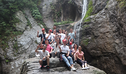 ׷�����У����׿�����չ���ഺ������