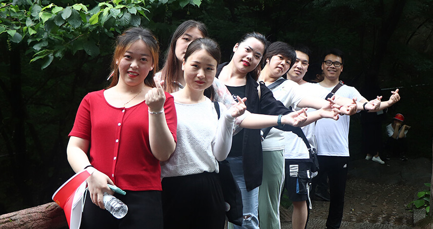 �𱬾W(w��ng)С��鴩Խ��·�����ƾ��Q���^�p�k��������@��������