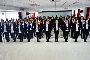 һ���Ĺ�����һ���ĈF(tu��n)���һ���ķ���(w��)��